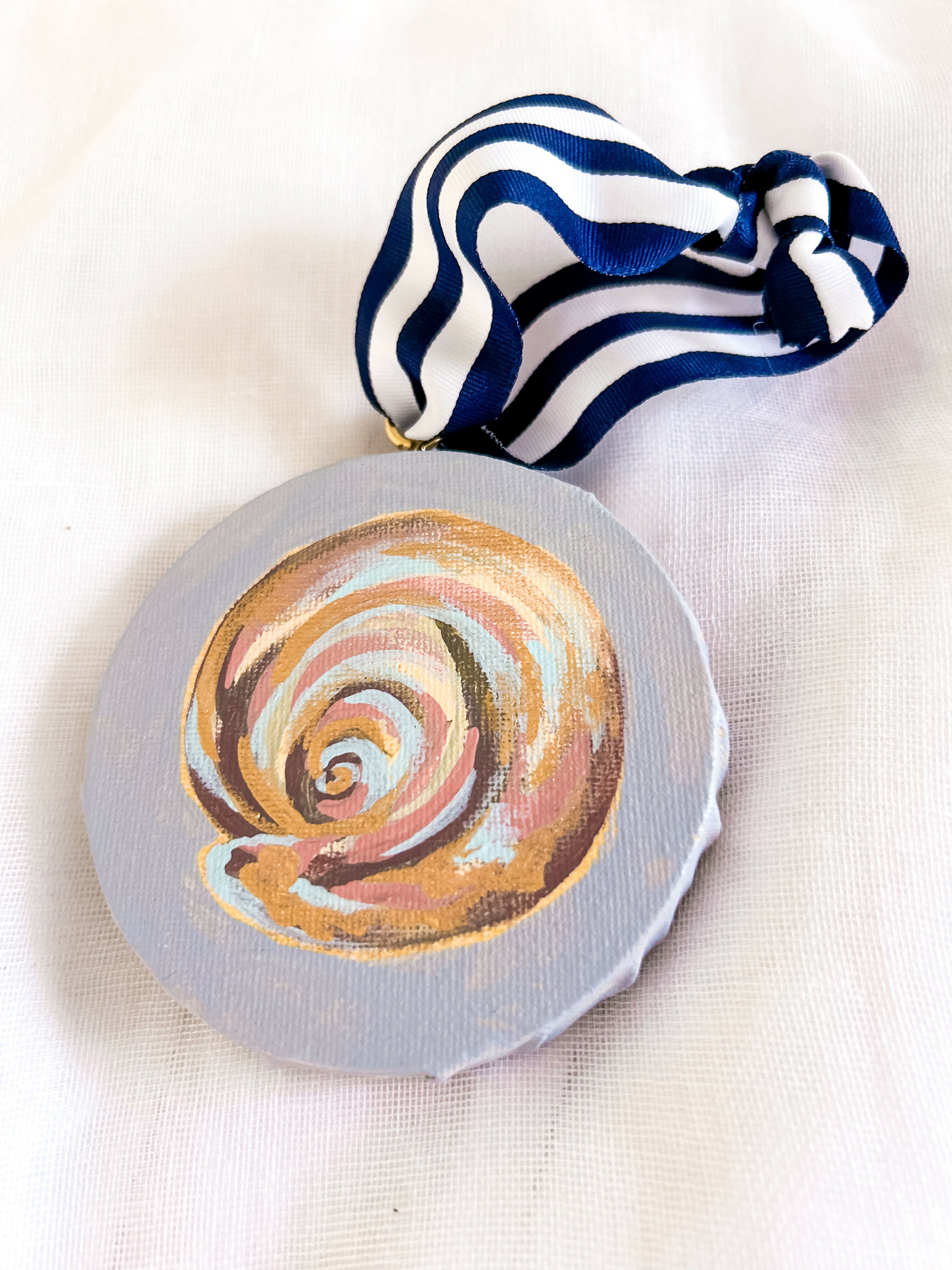 "Shell on Antique Gray"