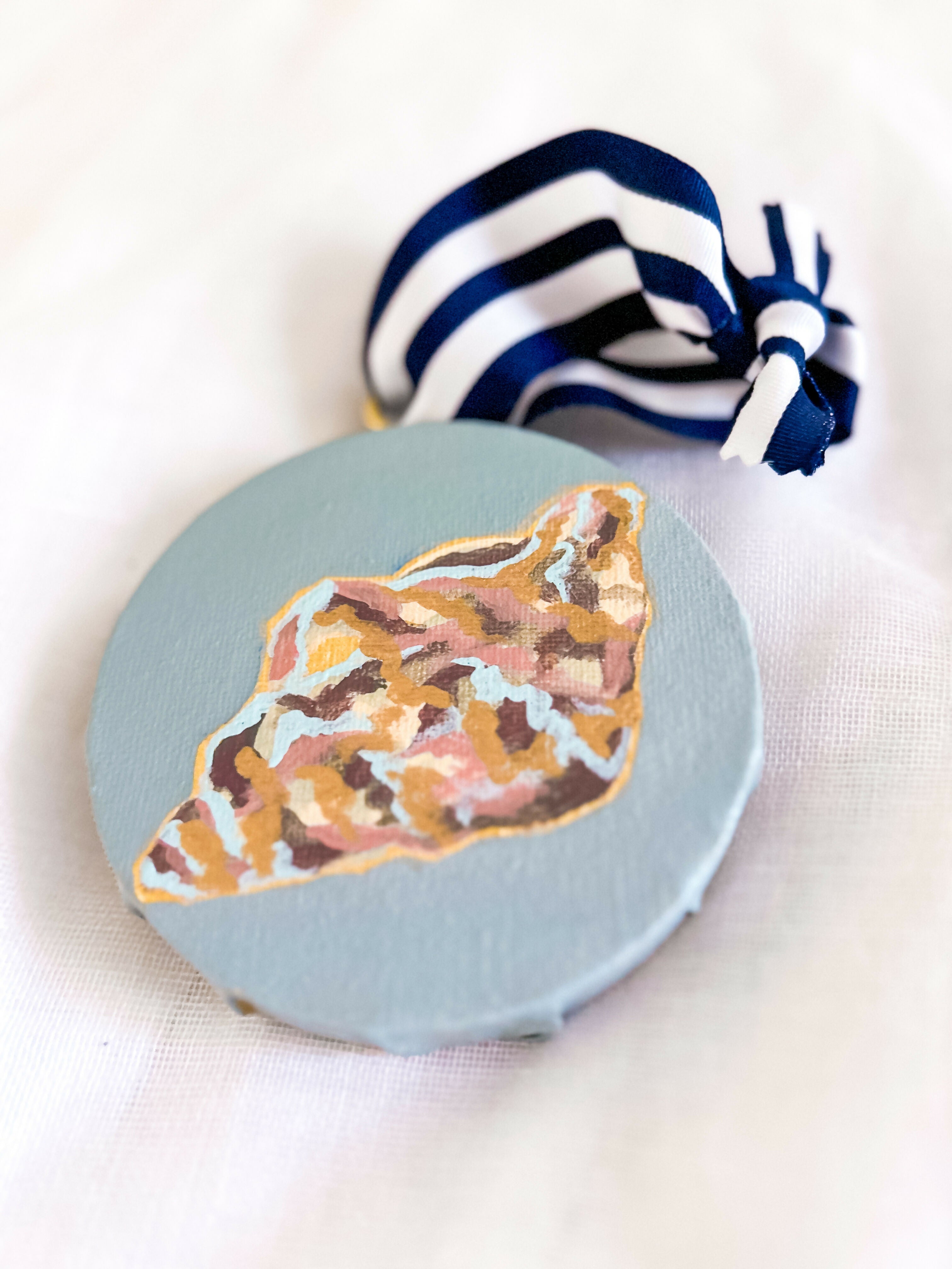 "Shell on Slate Green"