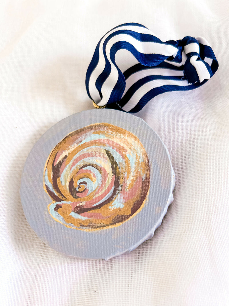 "Shell on Antique Gray"