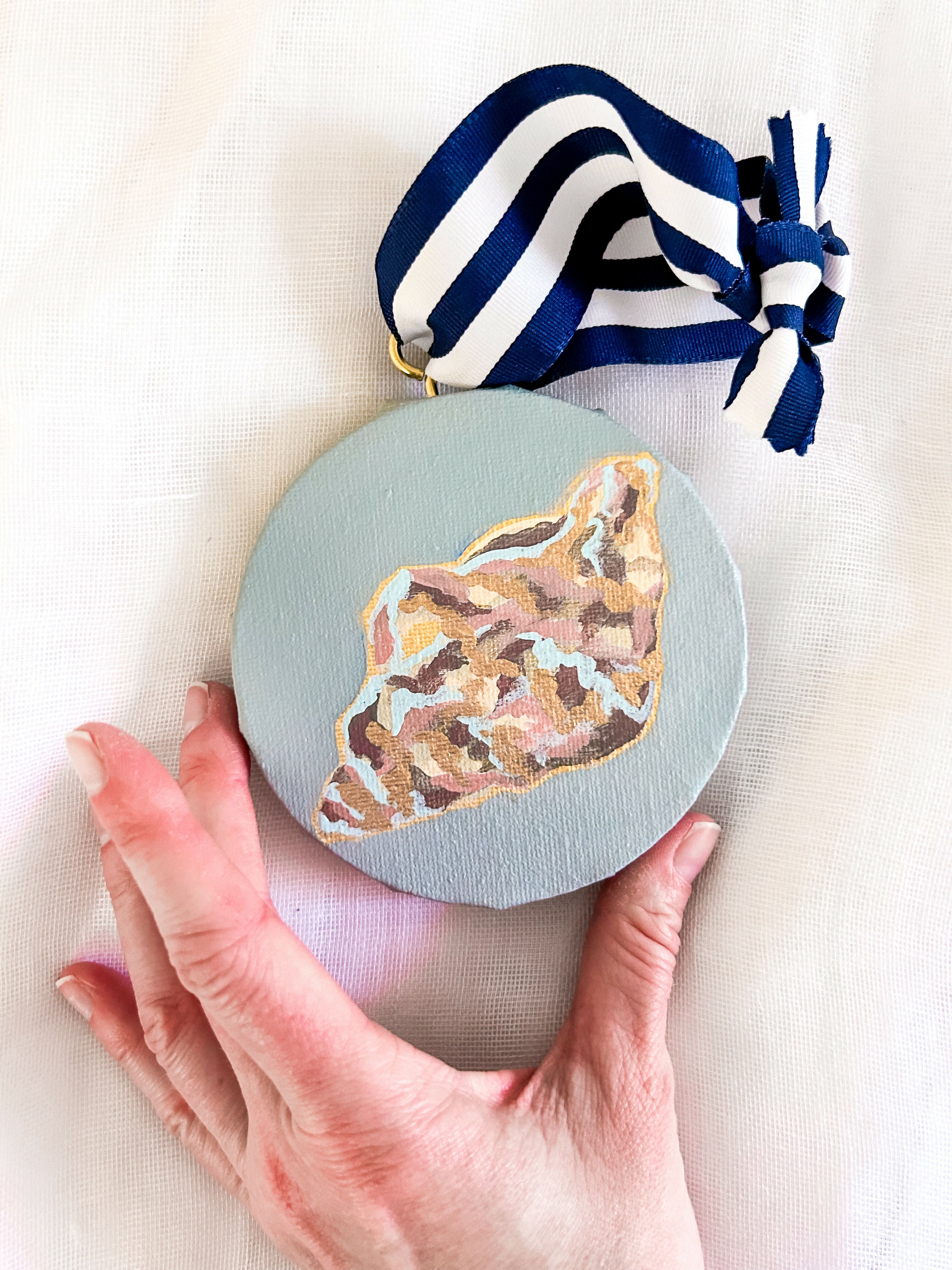 "Shell on Slate Green"